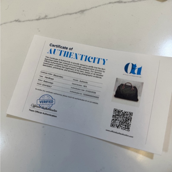 Balenciaga Black Boston Bag Croc accents with Gold hardware vintage 40cm - Picture 10 of 10